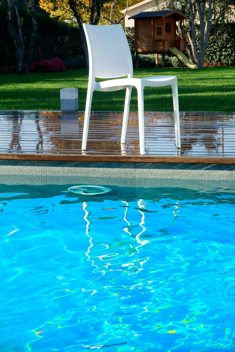 FL Air 4 Piece Outdoor Lounge Setting with Maya Chair