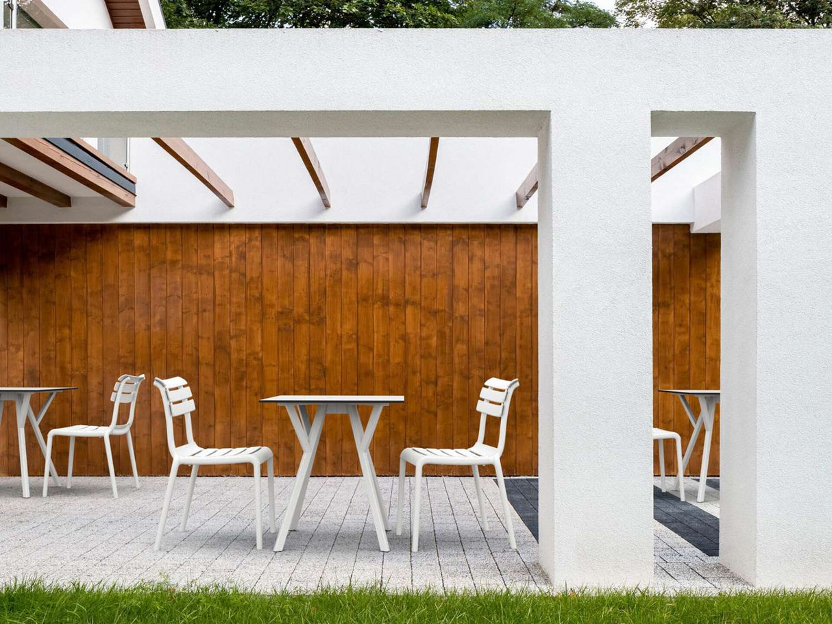 FL Helen Stackable Hospitality Outdoor Chair