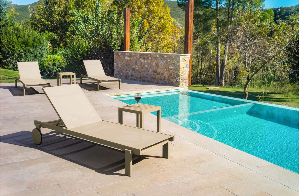 FL Casablanca Hospitality Stackable Sunlounger