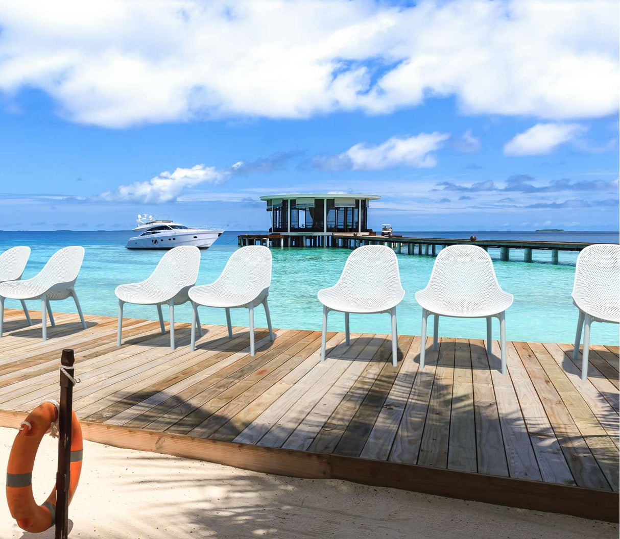 FL Sky Hospitality Outdoor Lounge Chair