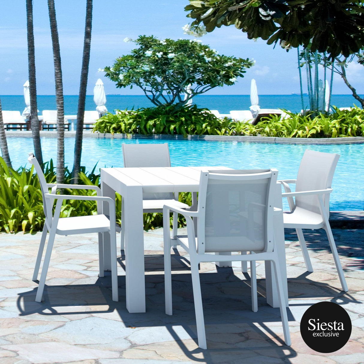 FL Vegas Hospitality Extendable Dining Table