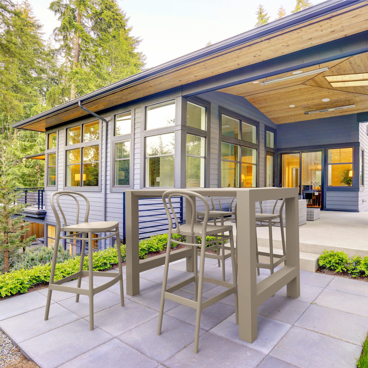 FL 5 Piece Outdoor Bar Table Setting with Victor Barstool