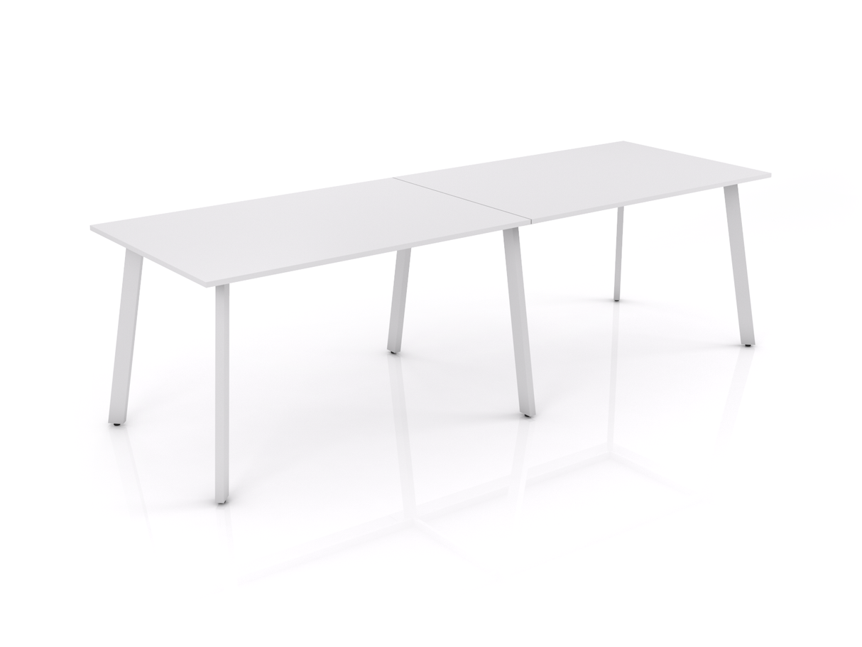 OL Flare Bar Leaner High Table – White Top