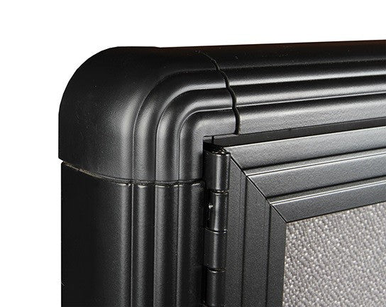 VC Be Noticed Hinged Door Notice Cases