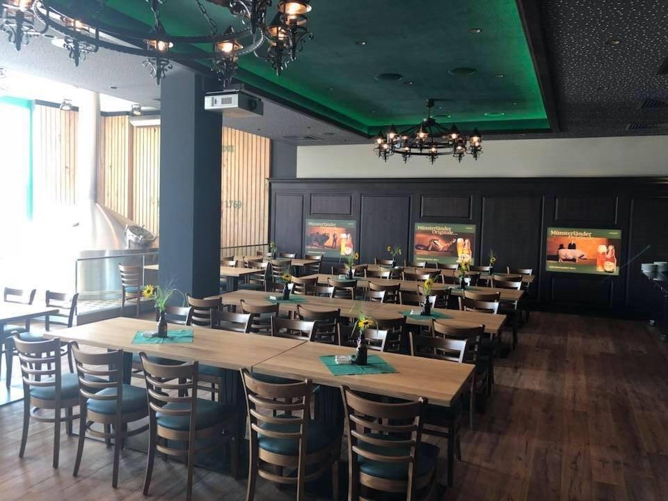 FL Florence Vinyl Seat Hospitality Chair