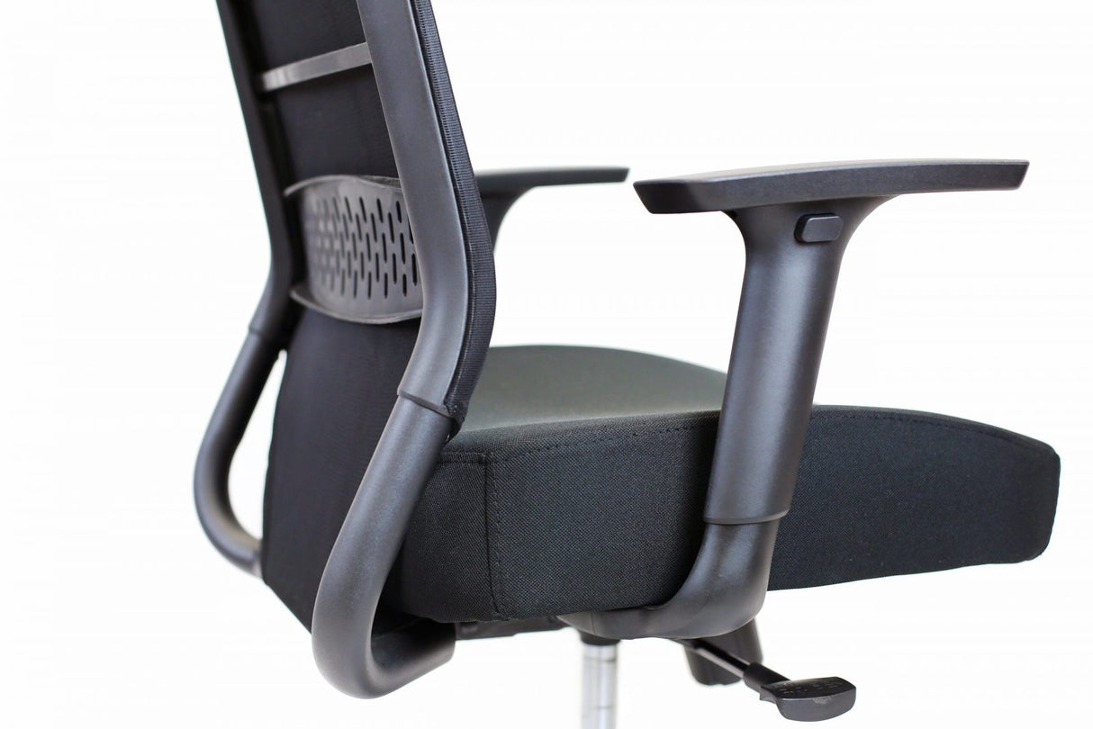 GP Onyx Mesh Back Medium High Boardroom Chair