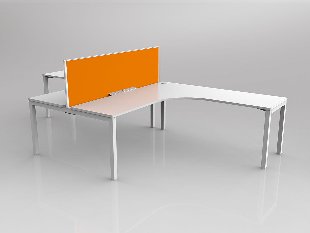 OL Axis 2 User 90° Workstation with Screen - Breathe Fabric