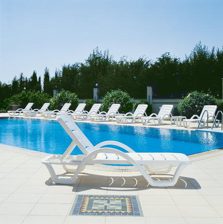 FL Havana Hospitality Stackable Sunlounger