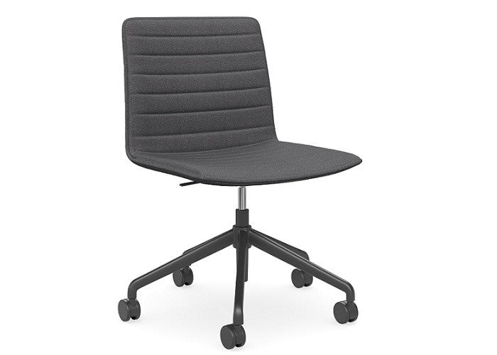 DD Nikola Meeting Chair Black Base