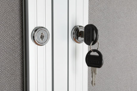 VC Be Noticed Hinged Door Notice Cases